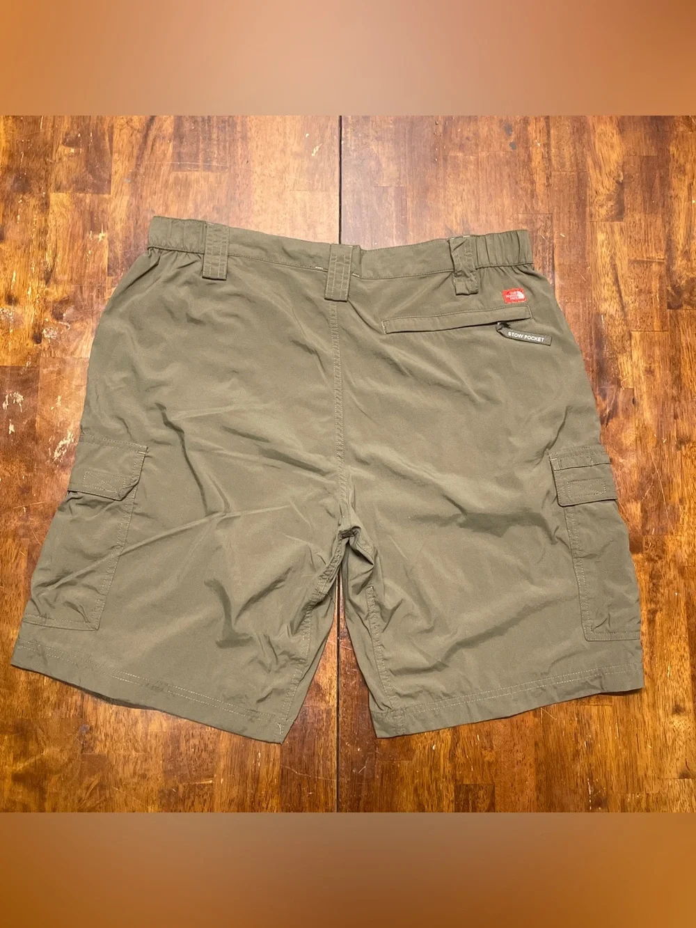 The North Face Cargo Shorts Mens Large Lot Of 2 Hiking Green Gray